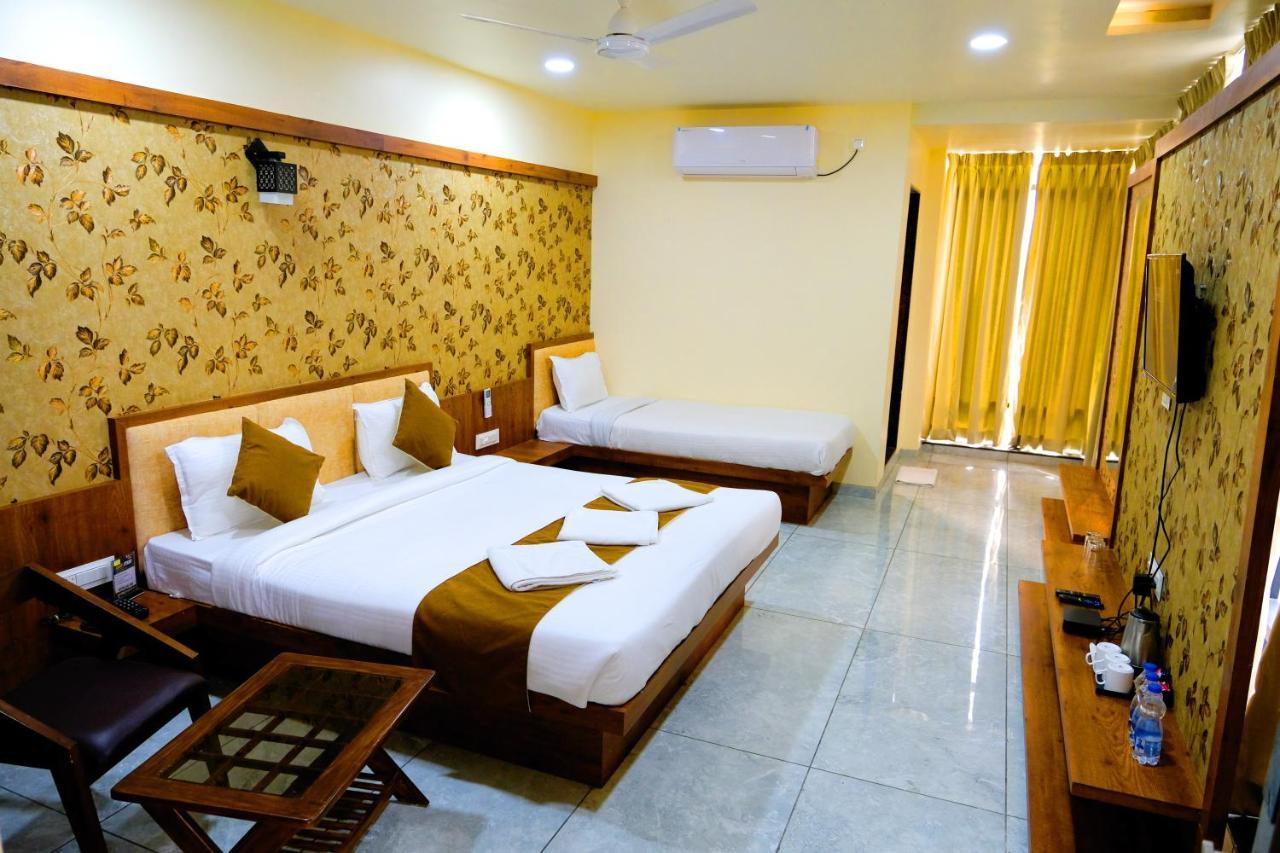 Hotel Sai Inn Rajpipla Ngoại thất bức ảnh